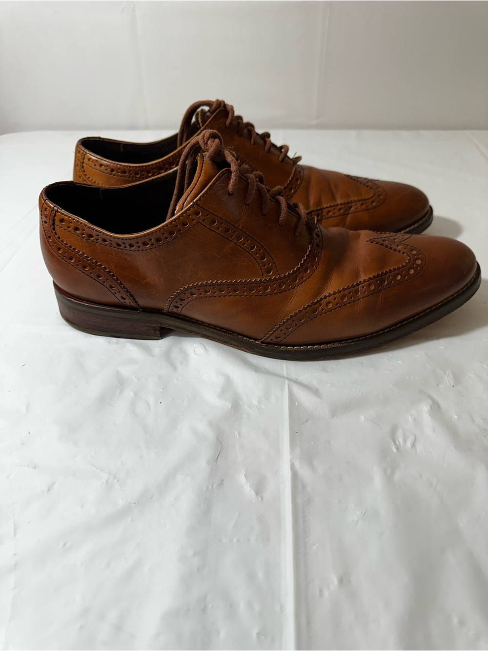 Cole Haan Men’s Tan Leather Wingtip Oxfords Size 9 - Picture 4 of 14